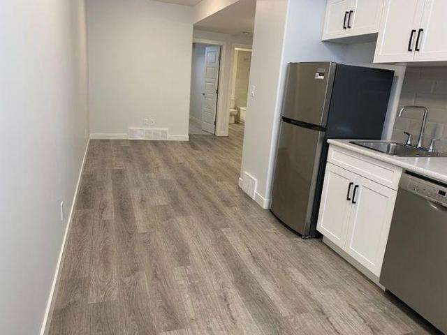 For Rent 4 Bedroom House Edmonton AB DS105654041