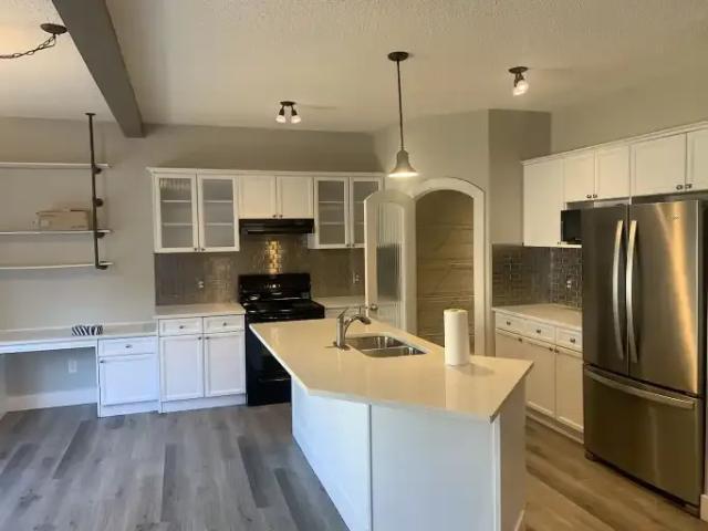 For Rent 4 Bedroom House Edmonton AB DS105674794