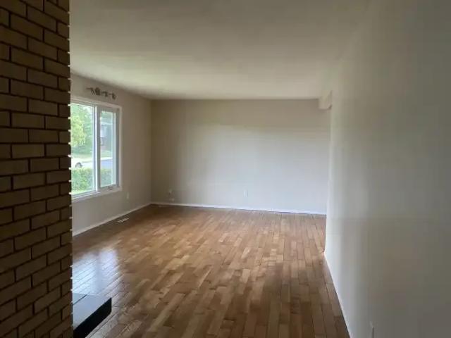 For Rent 4 Bedroom House Edmonton AB DS105118629
