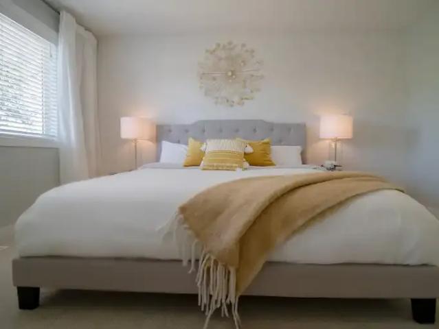 For Rent 4 Bedroom House Edmonton AB DS105308659
