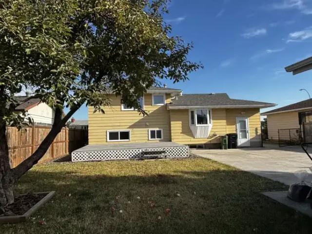 For Rent 4 Bedroom House Edmonton AB DS106148503