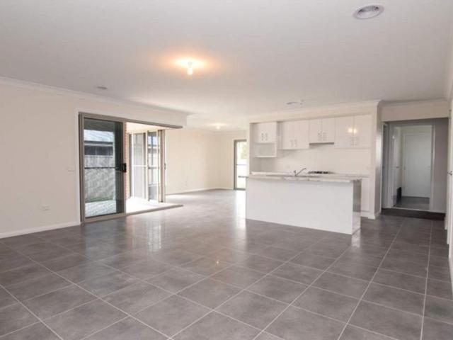 For Rent 4 Bedroom House Eglinton NSW DS105990650
