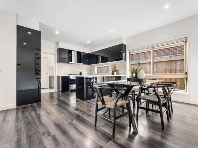 For Rent 4 Bedroom House Ferntree Gully VIC DS105863253