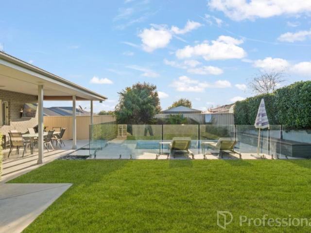 For Rent 4 Bedroom House Kelso NSW DS105971769