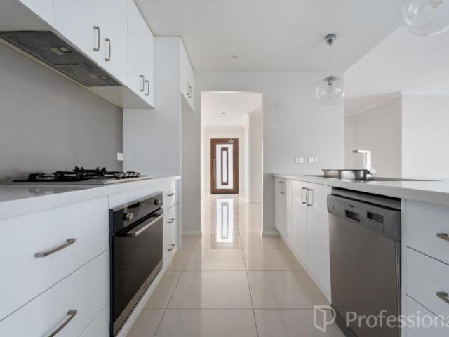 For Rent 4 Bedroom House Kelso NSW DS105971781