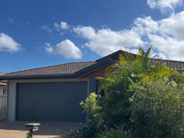 For Rent 4 Bedroom House Kelso, QLD DS105011840