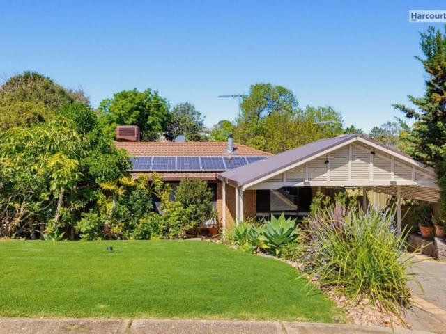 For Rent 4 Bedroom House Hallett Cove SA DS106009357
