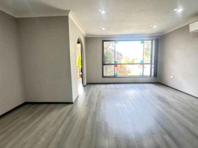 For Rent 4 Bedroom House Ingleburn, NSW DS106121560