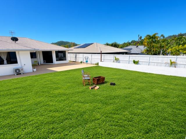 For Rent 4 Bedroom House JUBILEE POCKET QLD DS106099492