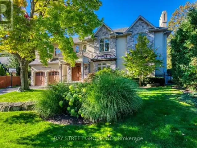 For Rent 4 Bedroom House Oakville ON DS104598485