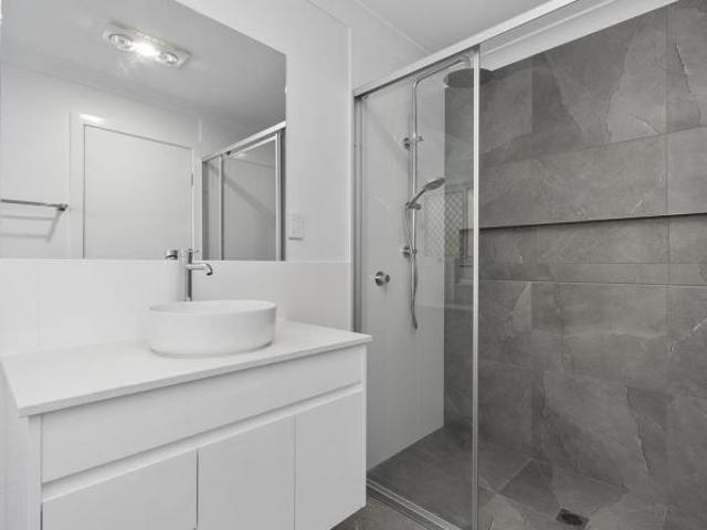 For Rent 4 Bedroom House ORMEAU HILLS QLD DLS84434066