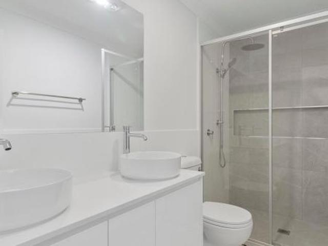 For Rent 4 Bedroom House ORMEAU HILLS QLD DS84467896