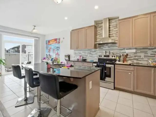 For Rent 4 Bedroom House Ottawa ON DS103920526