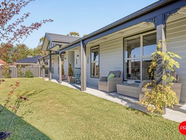 For Rent 4 Bedroom House LANCEFIELD VIC DS106068509