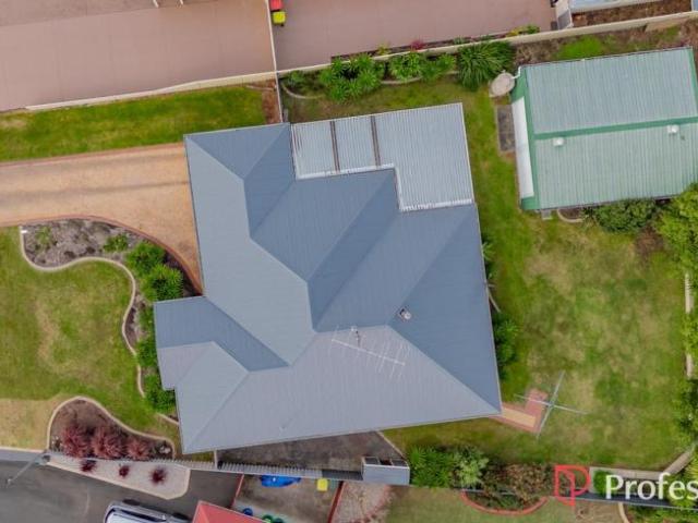For Rent 4 Bedroom House Manjimup WA DS105978408