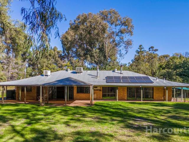 For Rent 4 Bedroom House Mariginiup WA DS106016143