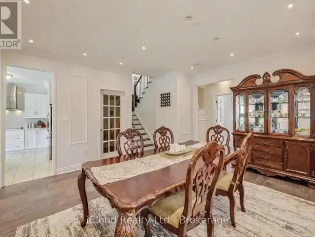 For Rent 4 Bedroom House Milton ON DS102847416