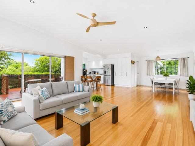 For Rent 4 Bedroom House Mulambin QLD DS106025613
