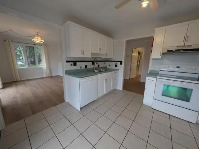 For Rent 4 Bedroom House Napanee ON DS104957339