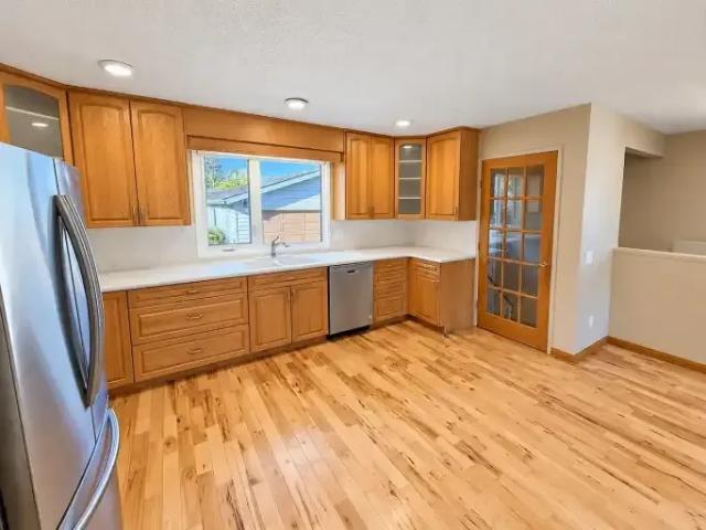 For Rent 4 Bedroom House Sherwood Park AB DS106181387