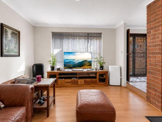 For Rent 4 Bedroom House Shoalwater, WA DS104565025