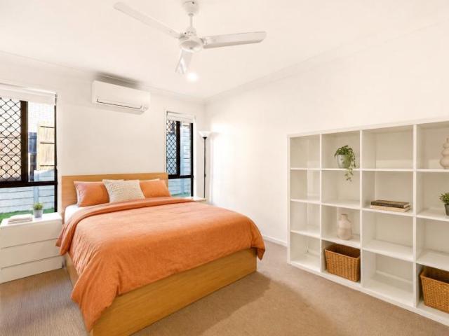 For Rent 4 Bedroom House Spring Mountain QLD DS103032288