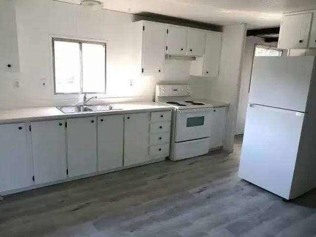 For Rent 4 Bedroom House Sundre AB DS105601719