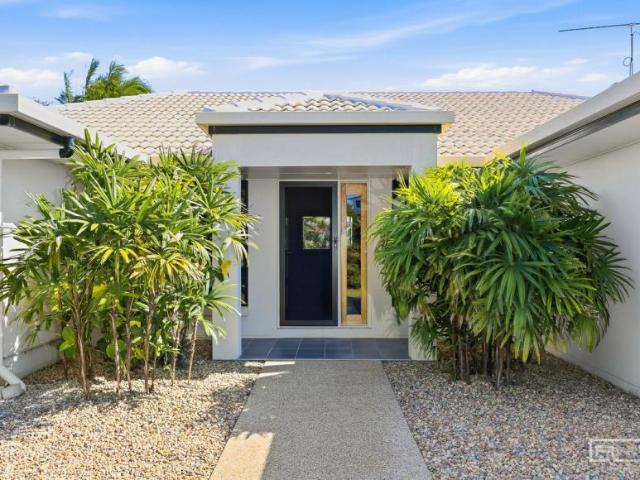 For Rent 4 Bedroom House Pacific Heights QLD DS101672503