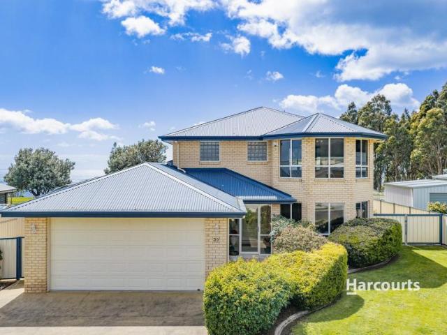 For Rent 4 Bedroom House Penguin TAS DS106100136