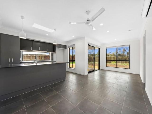 For Rent 4 Bedroom House Pittsworth, QLD DS105572314