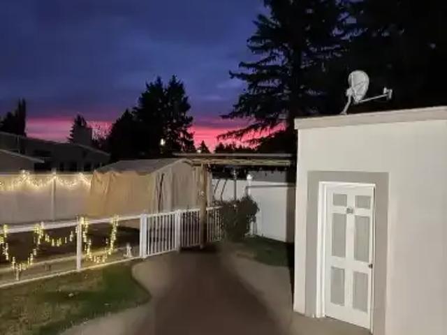 For Rent 4 Bedroom House Red Deer AB DS105226655