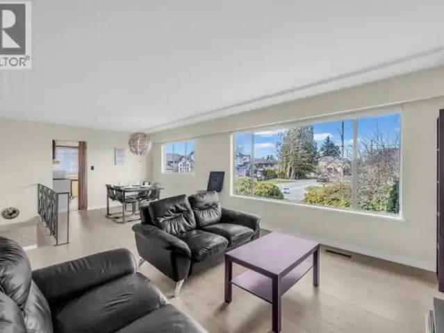 For Rent 4 Bedroom House Richmond BC DS105360058