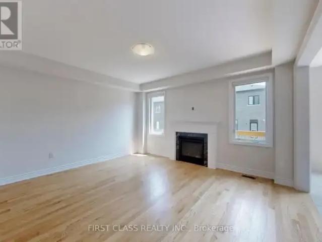 For Rent 4 Bedroom House Richmond Hill ON DS104782873