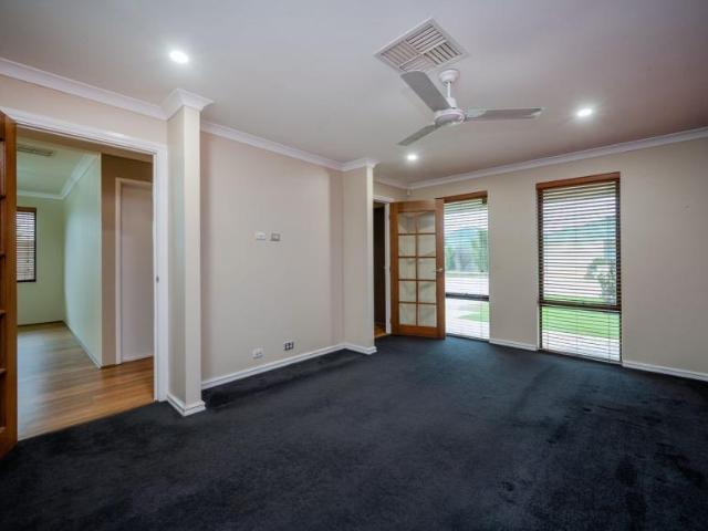 For Rent 4 Bedroom House Ridgewood WA DS106063015