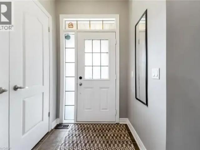 For Rent 4 Bedroom House Woodstock ON DS105543556