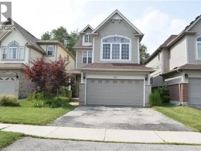 For Rent 4 Bedroom House Waterloo ON DS104895153