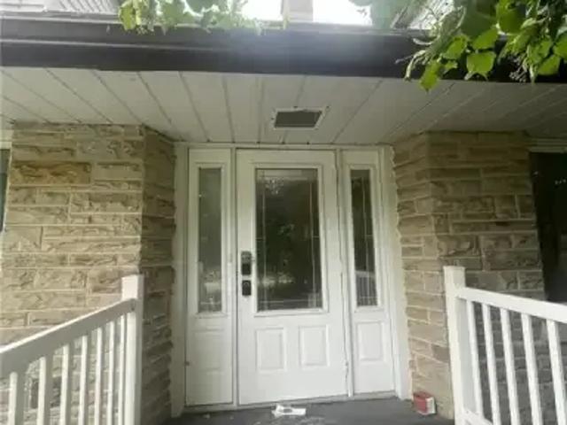 For Rent 4 Bedroom House Waterloo ON DS105526255