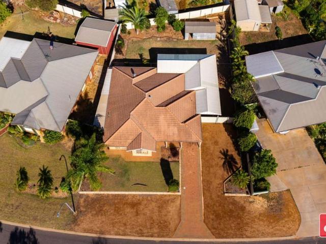 For Rent 4 Bedroom House Waggrakine WA DS106199075