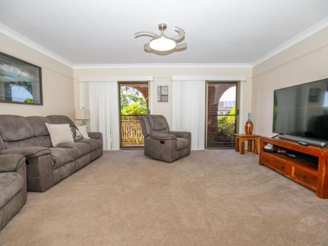 For Rent 4 Bedroom House Warners Bay NSW DS106168440