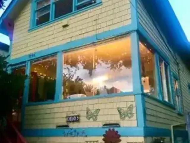 For Rent 4 Bedroom House White Rock BC DS106031619