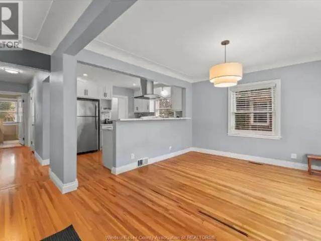 For Rent 4 Bedroom House Windsor ON DLS103594570