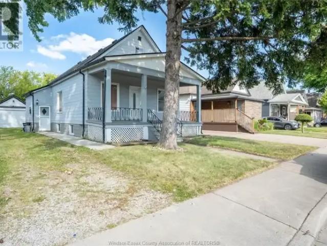 For Rent 4 Bedroom House Windsor ON DLS104638519