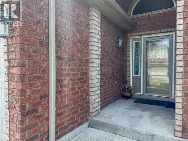 For Rent 4 Bedroom House Windsor ON DS104224768