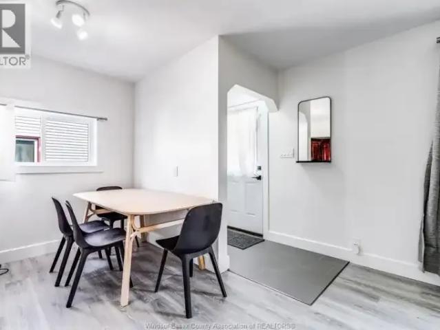 For Rent 4 Bedroom House Windsor ON DS105394891