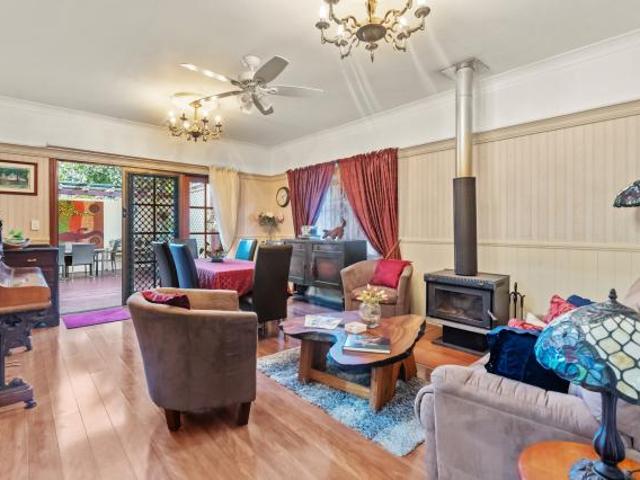 For Rent 4 Bedroom House TAMBORINE MOUNTAIN QLD DS83696773