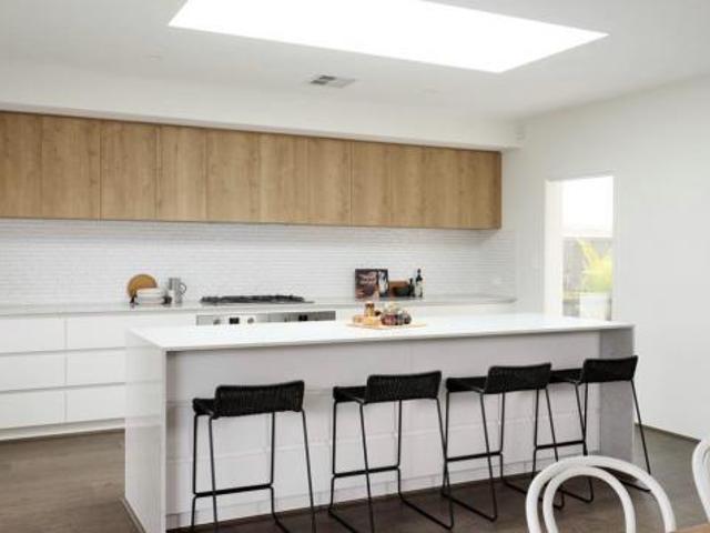 For Rent 4 Bedroom House TWO ROCKS WA DS82120814