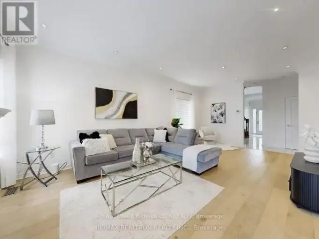 For Rent 4 Bedroom House Vaughan ON DS104106864