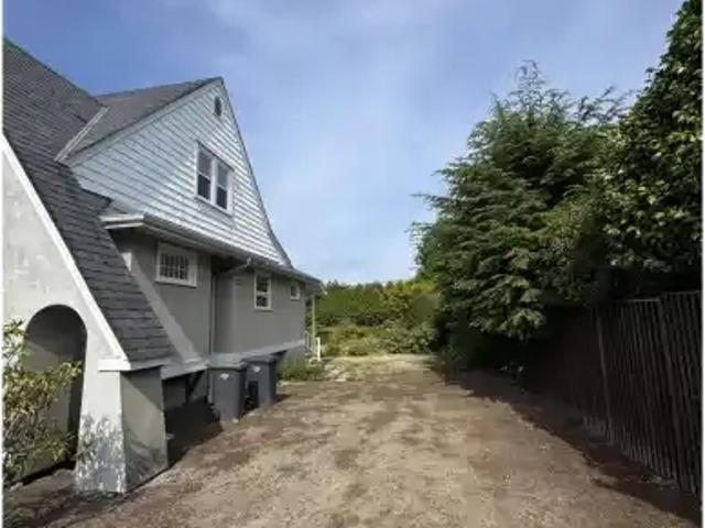 For Rent 4 Bedroom House Vancouver BC DS104824707