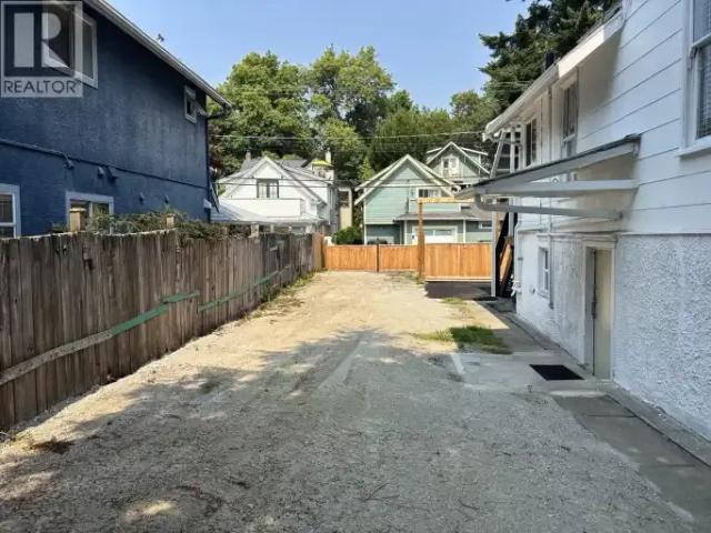 For Rent 4 Bedroom House Vancouver BC DS105072163