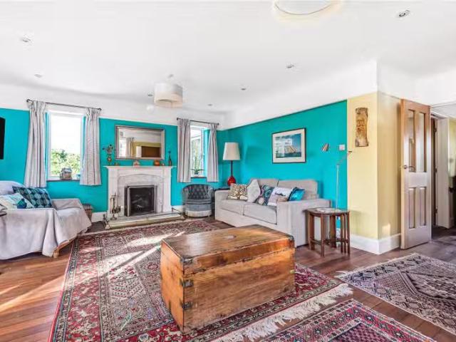 Charming 4 bedroom property to let in Tranmere Close, Lymingto.